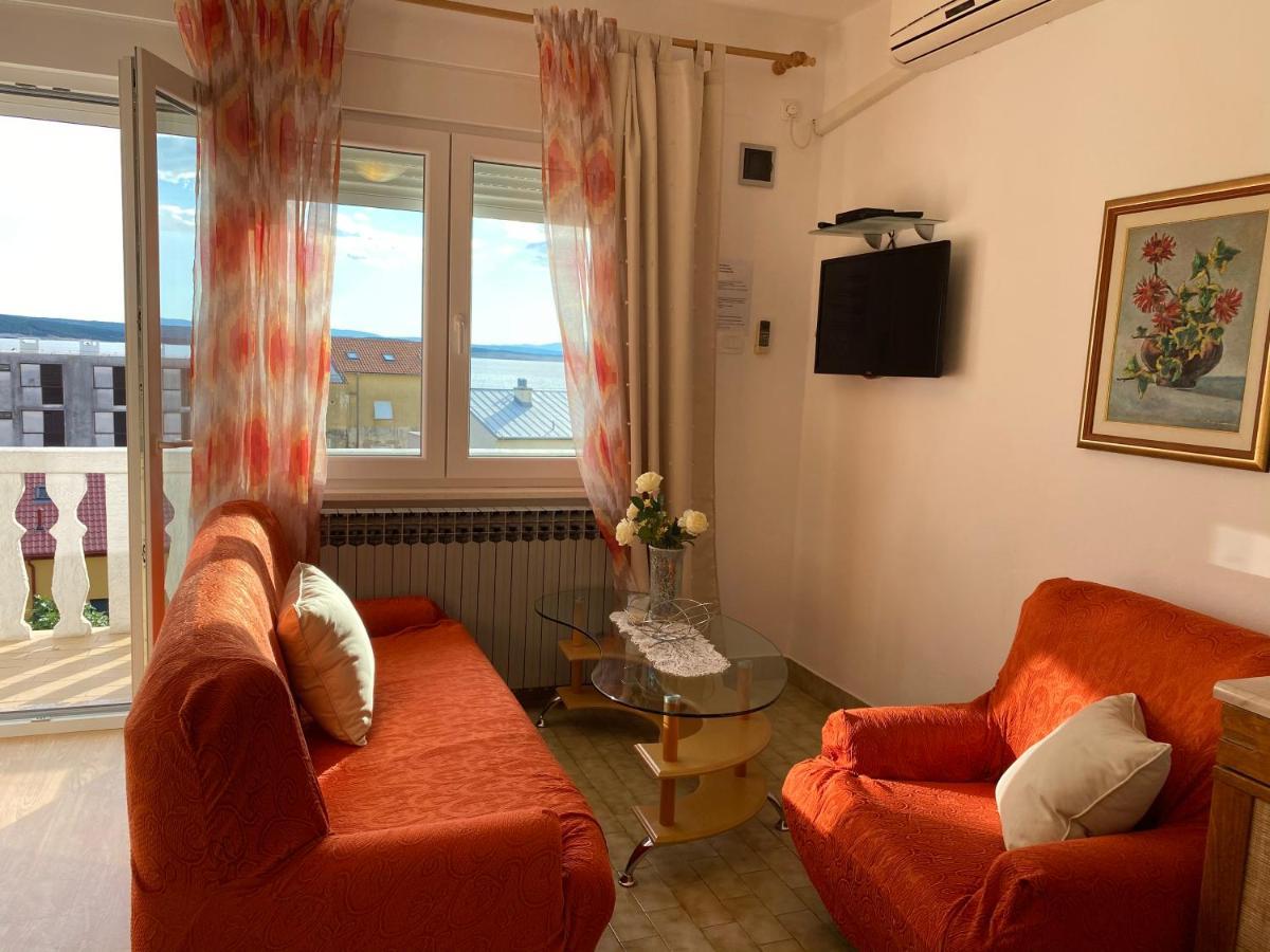 Family Apartments Vesna- 100 M Beach -Center Криквеница Екстериор снимка